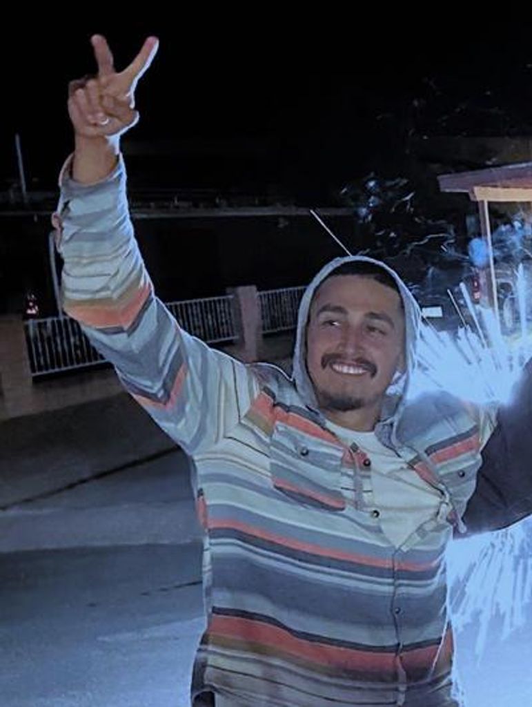 Jesus Reyes Diaz, Jr. Profile Photo