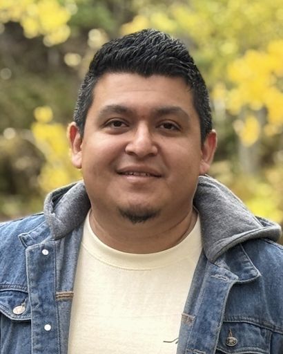 Jose Enrique Paredes's obituary image