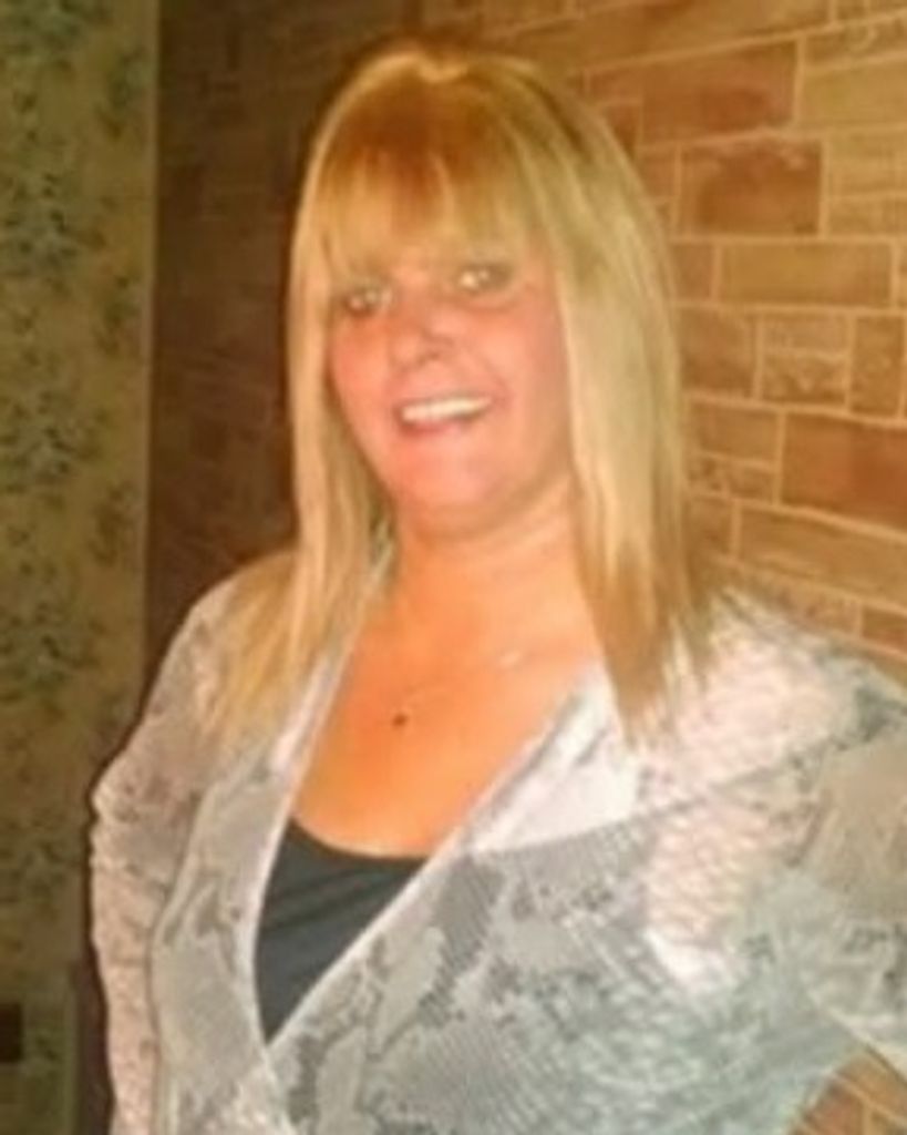 Laura Michele Bennett
