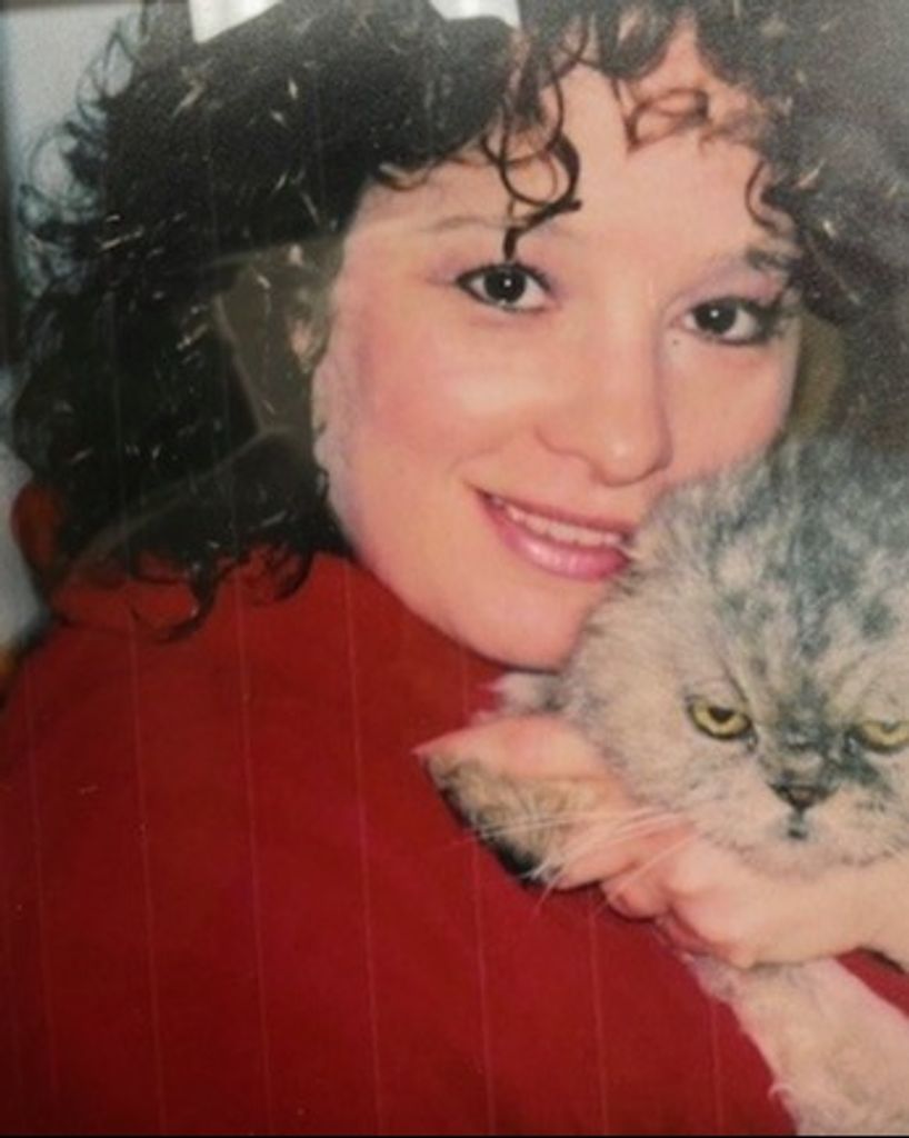 Nadine Dintzer Profile Photo