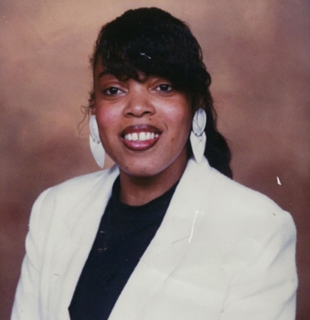 Carolyn Evans-Crouch