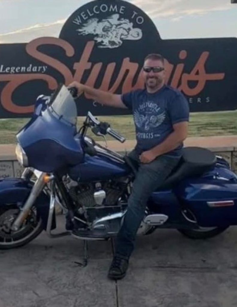 Timothy Michael Weiland Profile Photo