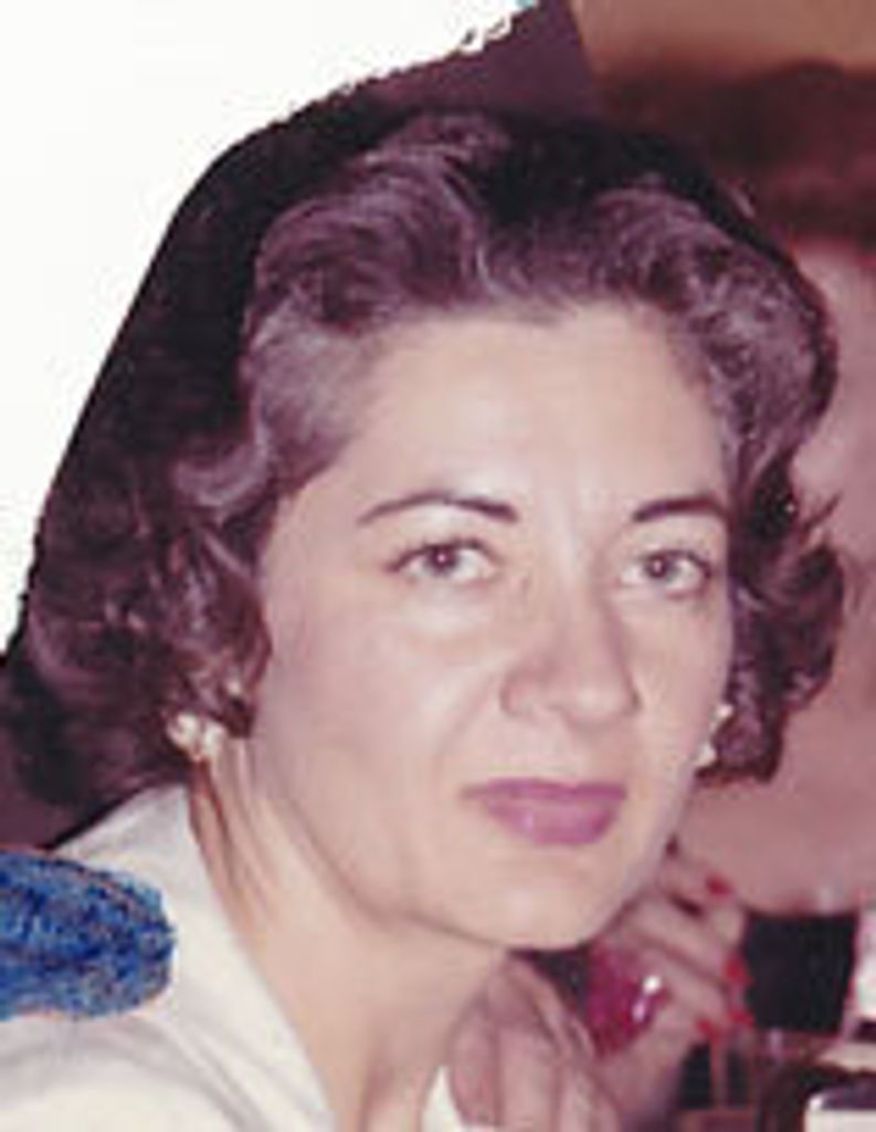 Nini Victoria Mullin