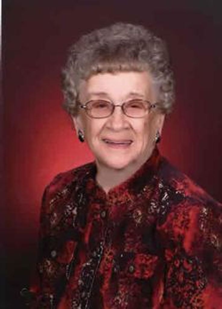 Olga P. Wallace Profile Photo