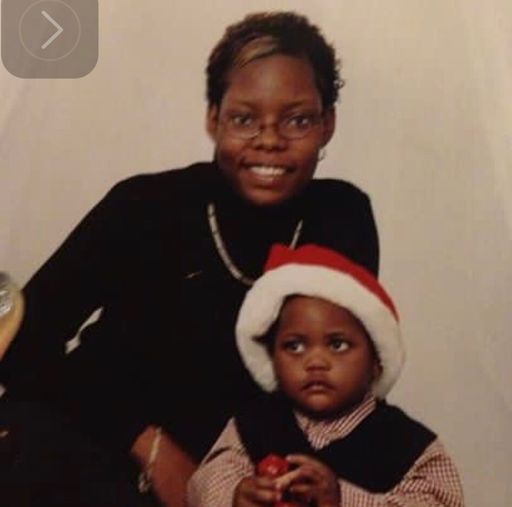 Terron Everton Brown photo gallery thumbnail 84 of 100