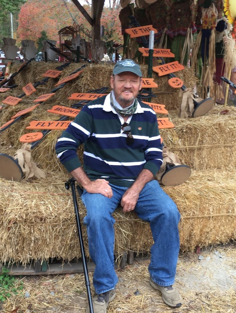 Douglas  Ray  Cantrell Profile Photo