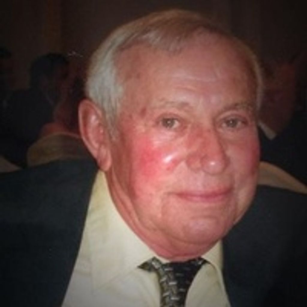 Stephen Douglas Howard Profile Photo