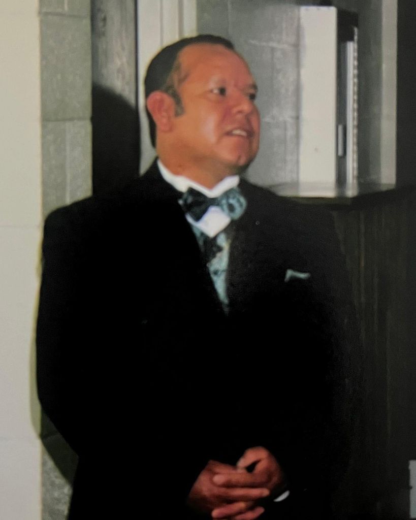 Elias Solis Maya Profile Photo