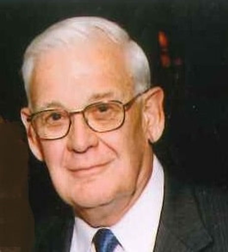 Lindquist, Edward R.