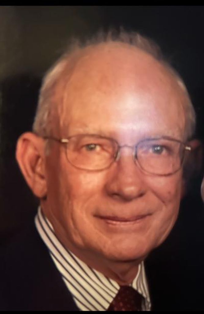 Bruce Edward Hill, Jr. Profile Photo