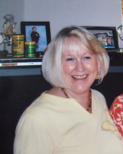 Elizabeth Mae (Long) Lawson's obituary image