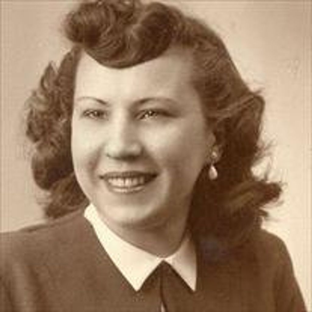 Eva Czub Ignafol Profile Photo