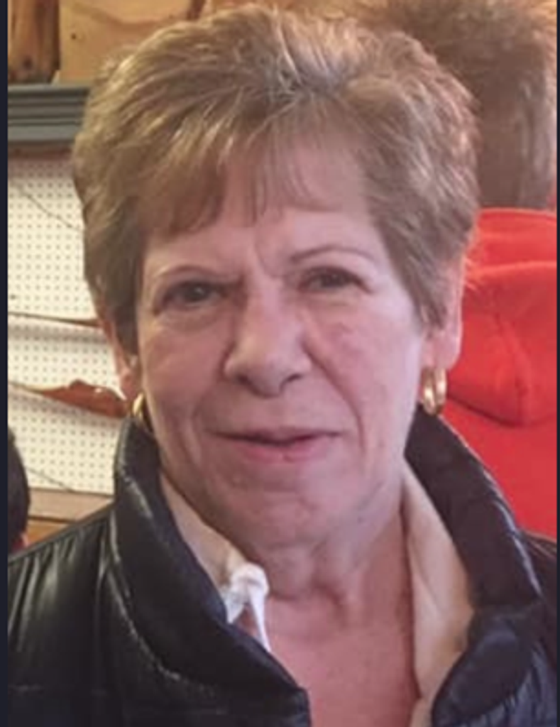 Linda  M. Houck