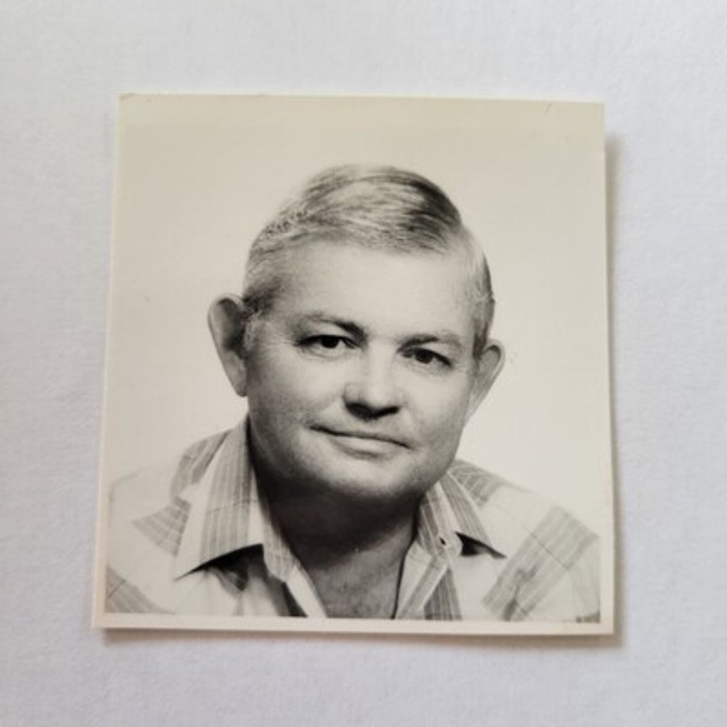 Peter Jesse Paulos Profile Photo