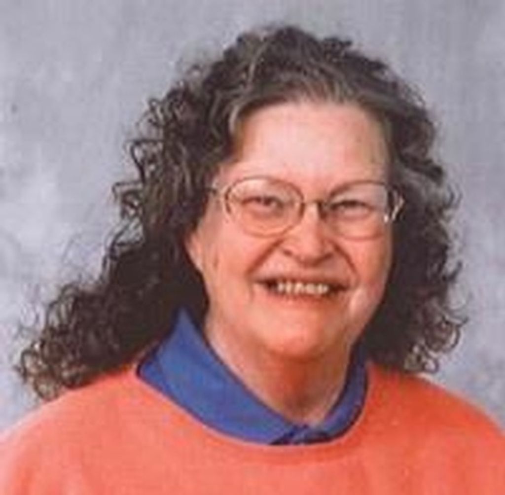 Elizabeth C Diestler