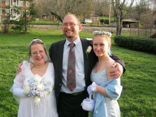 Linda Sue Brandon photo gallery thumbnail 1 of 30