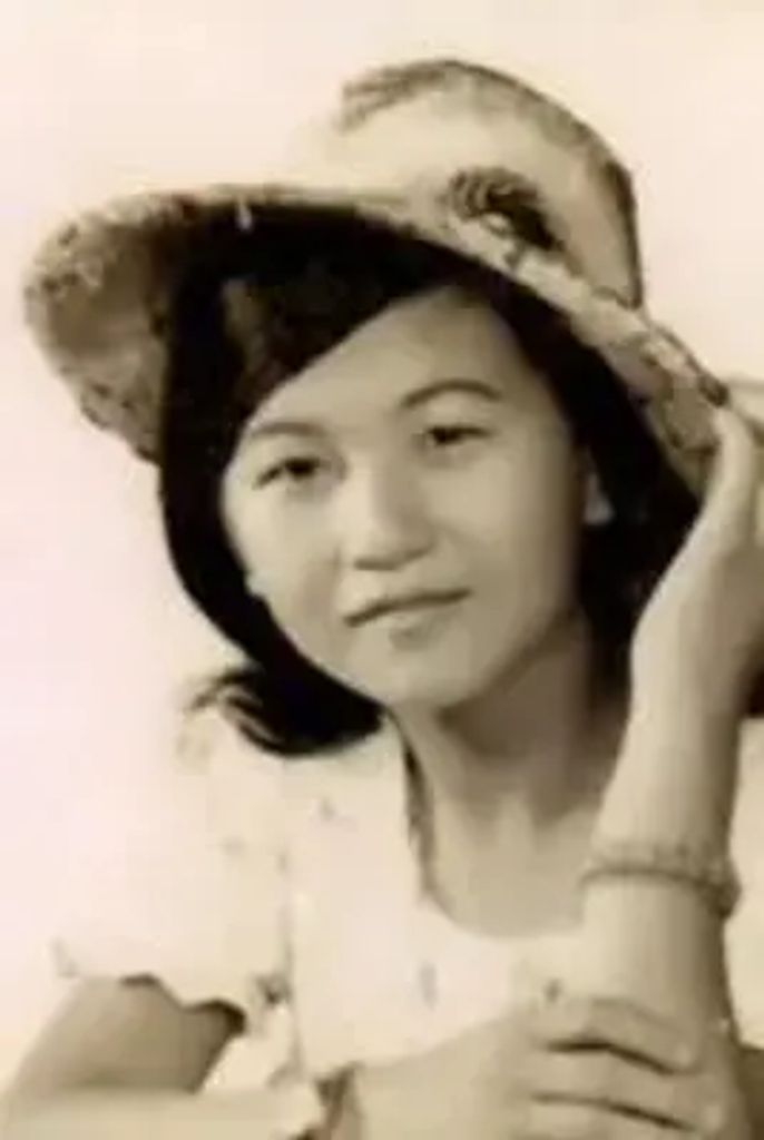 Youa Y. Chongtua
