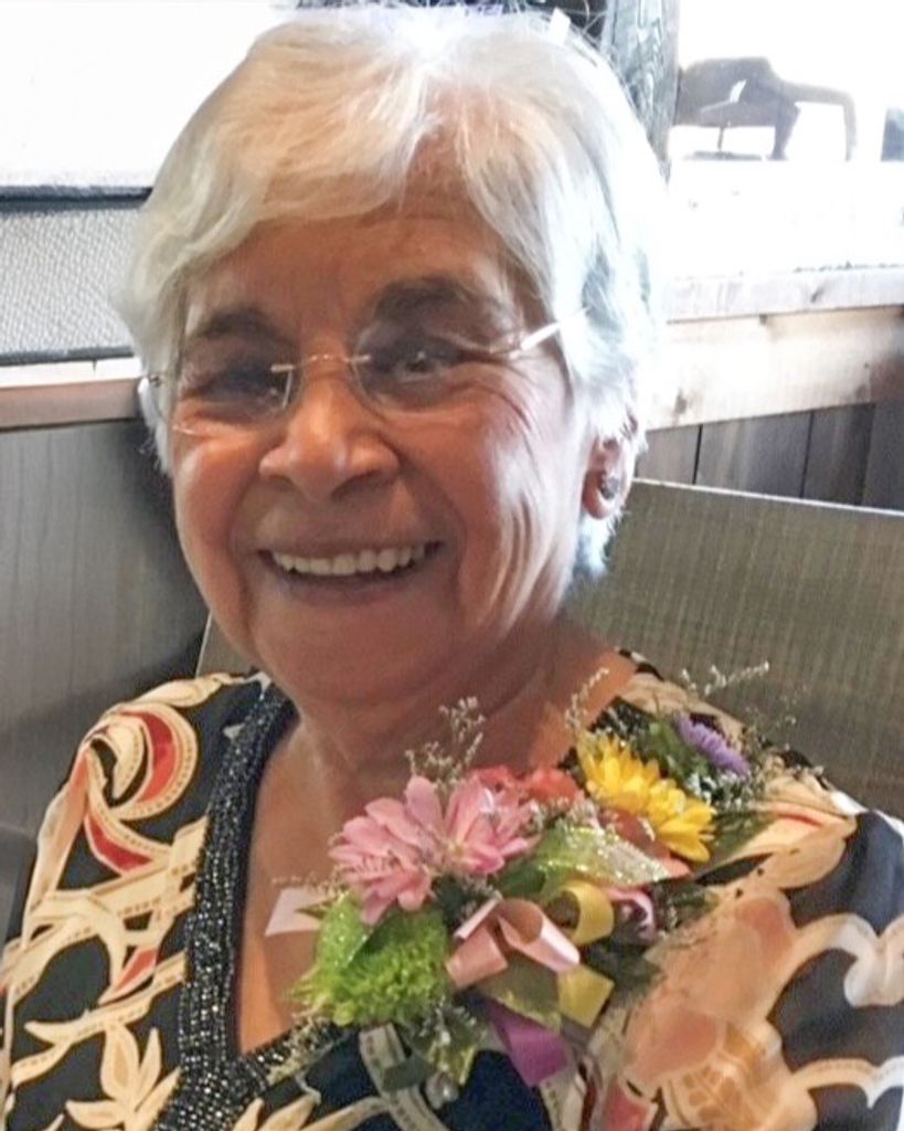 Concha Macias Torres Profile Photo