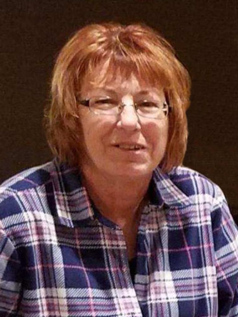 Lynn Frances Steyer Profile Photo