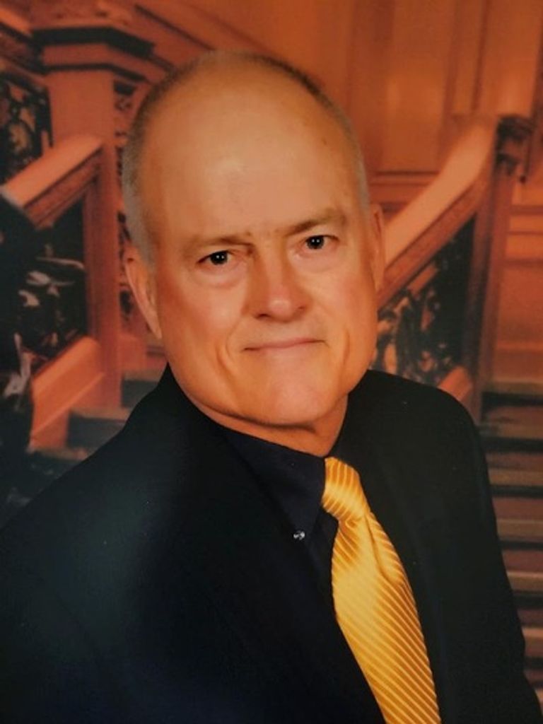 Henry Santos Jr. Profile Photo