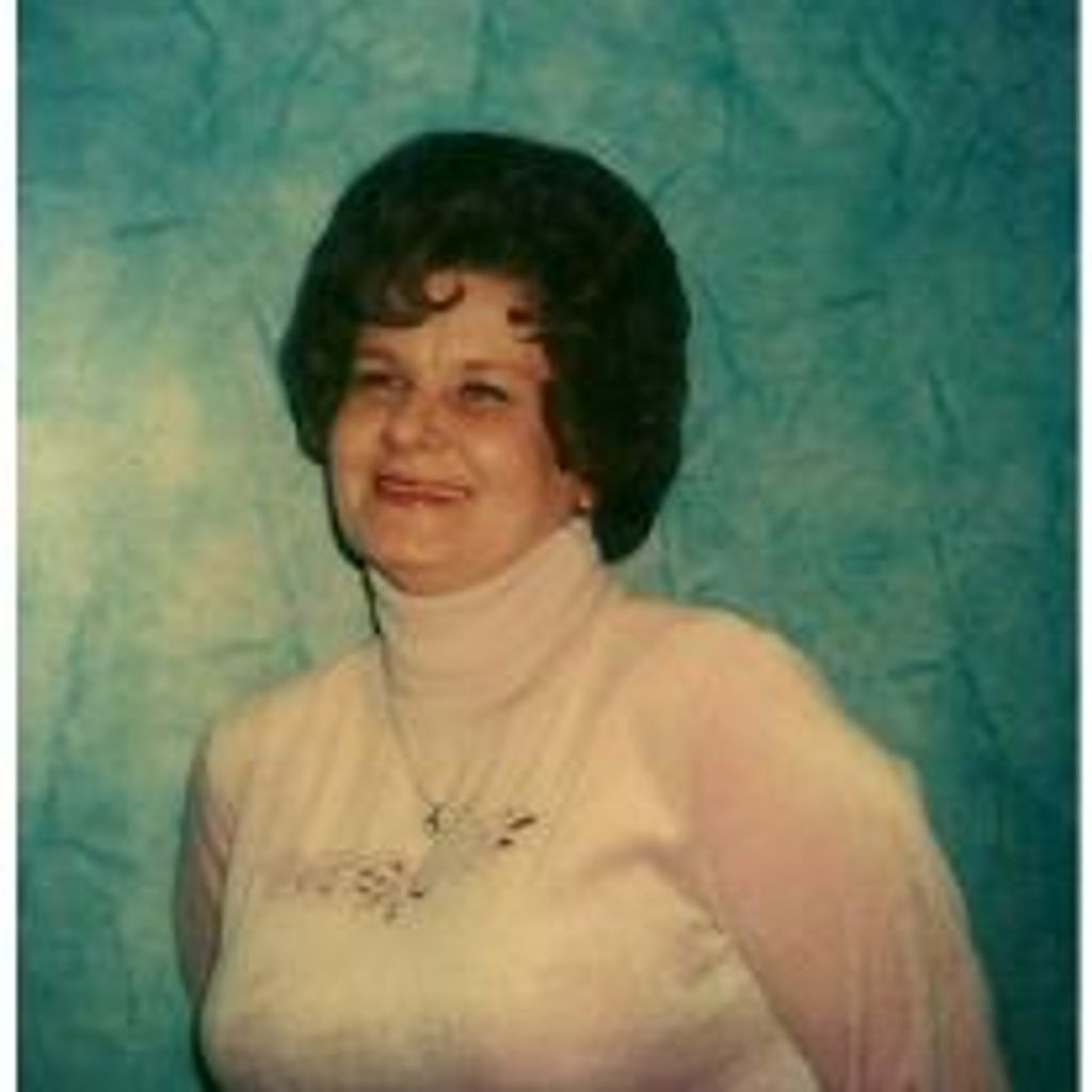 Evelyn (Sue Ann) Cooper