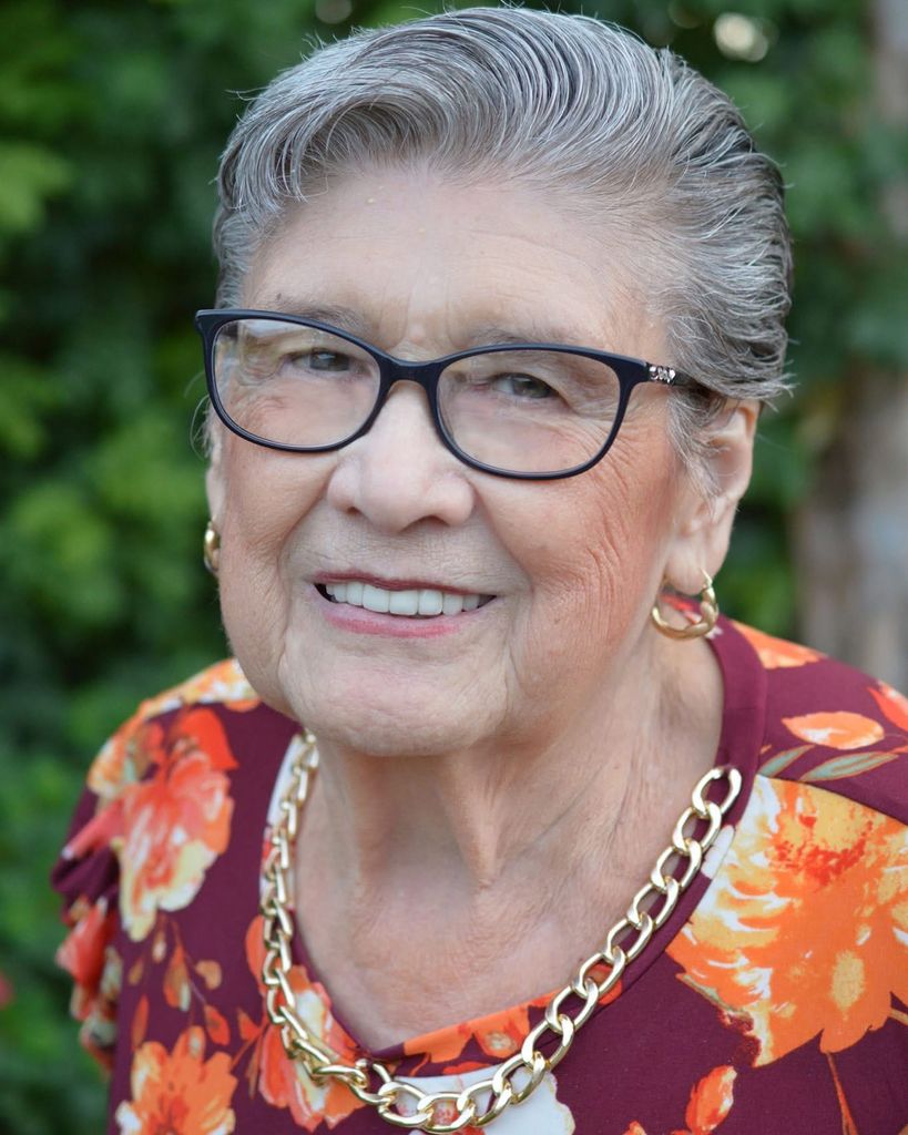 Elvia Martinez Profile Photo