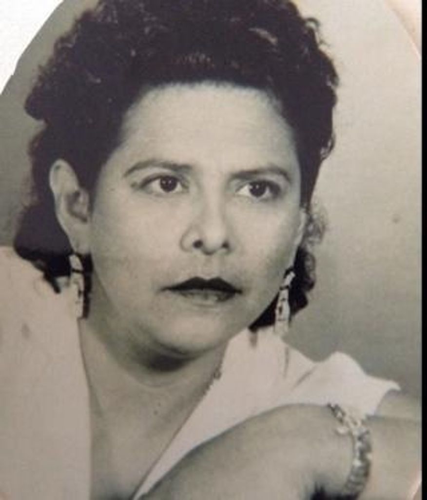 Emma Barahona Profile Photo