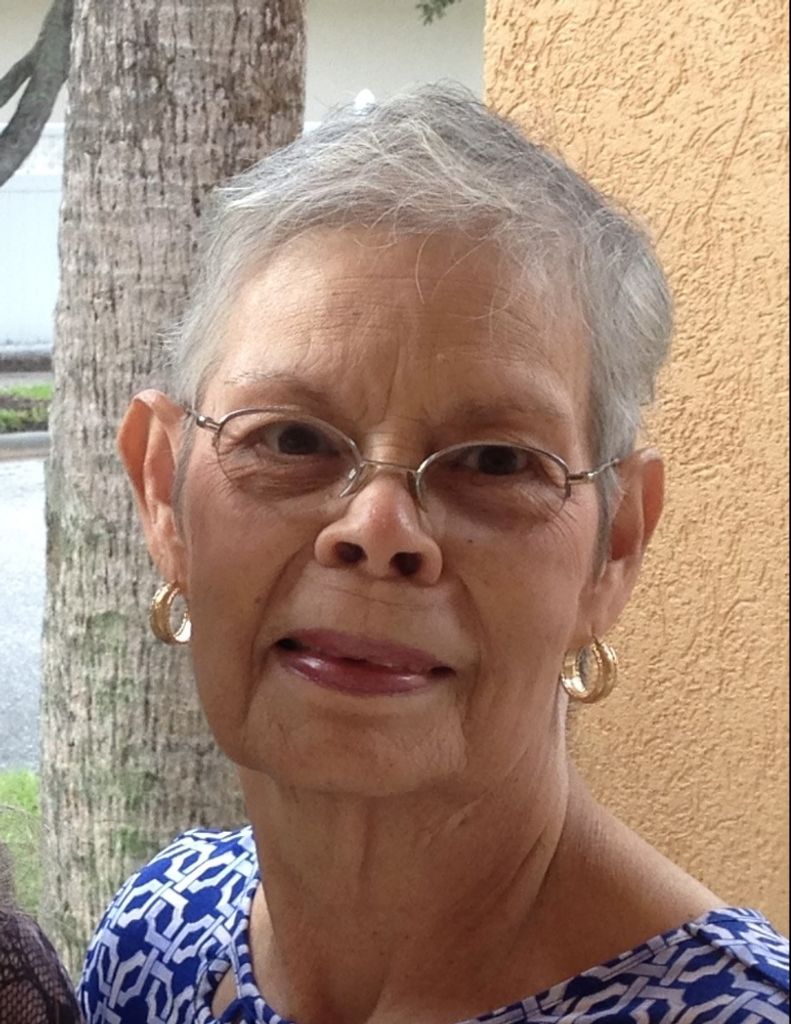 Noemi Medina Profile Photo