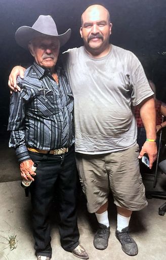 Adolfo Quintanilla photo gallery thumbnail 69 of 80
