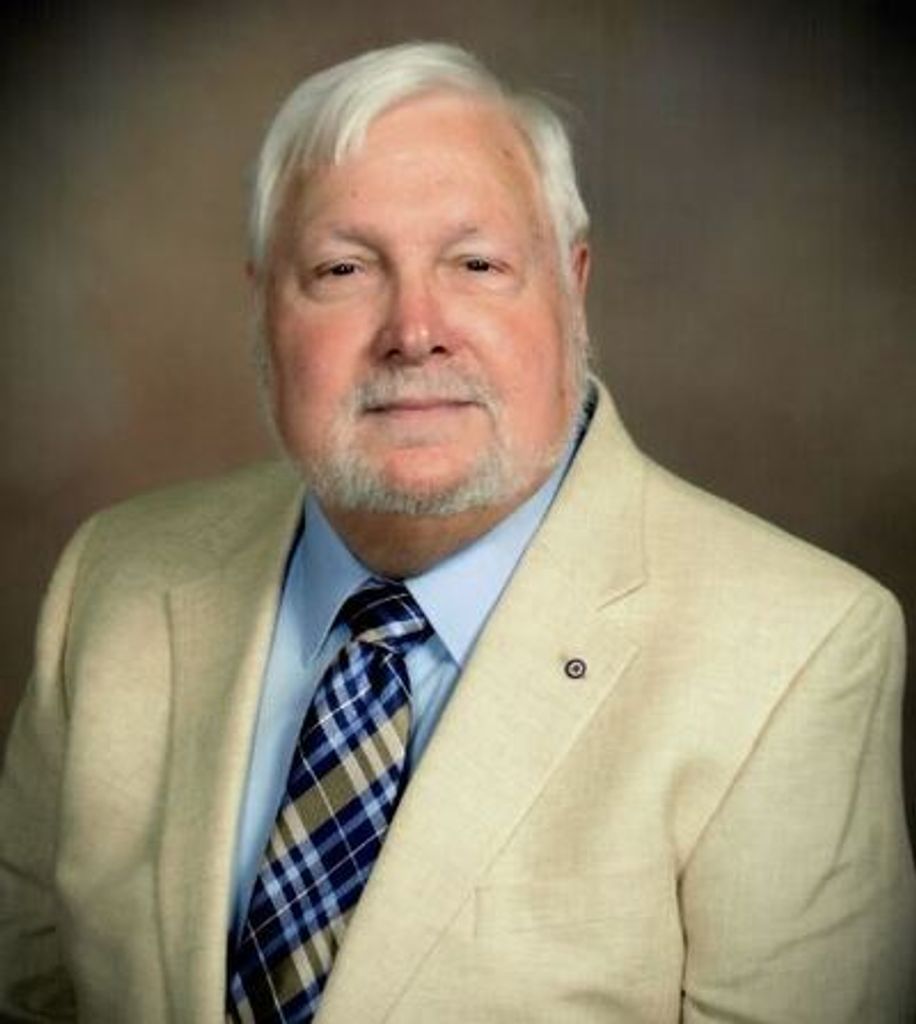 Robert "Buck" Bryan Story Profile Photo