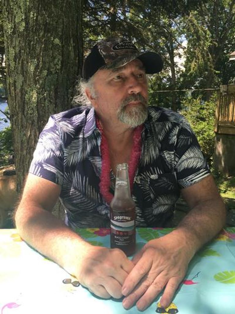 Bruce Robertine Profile Photo