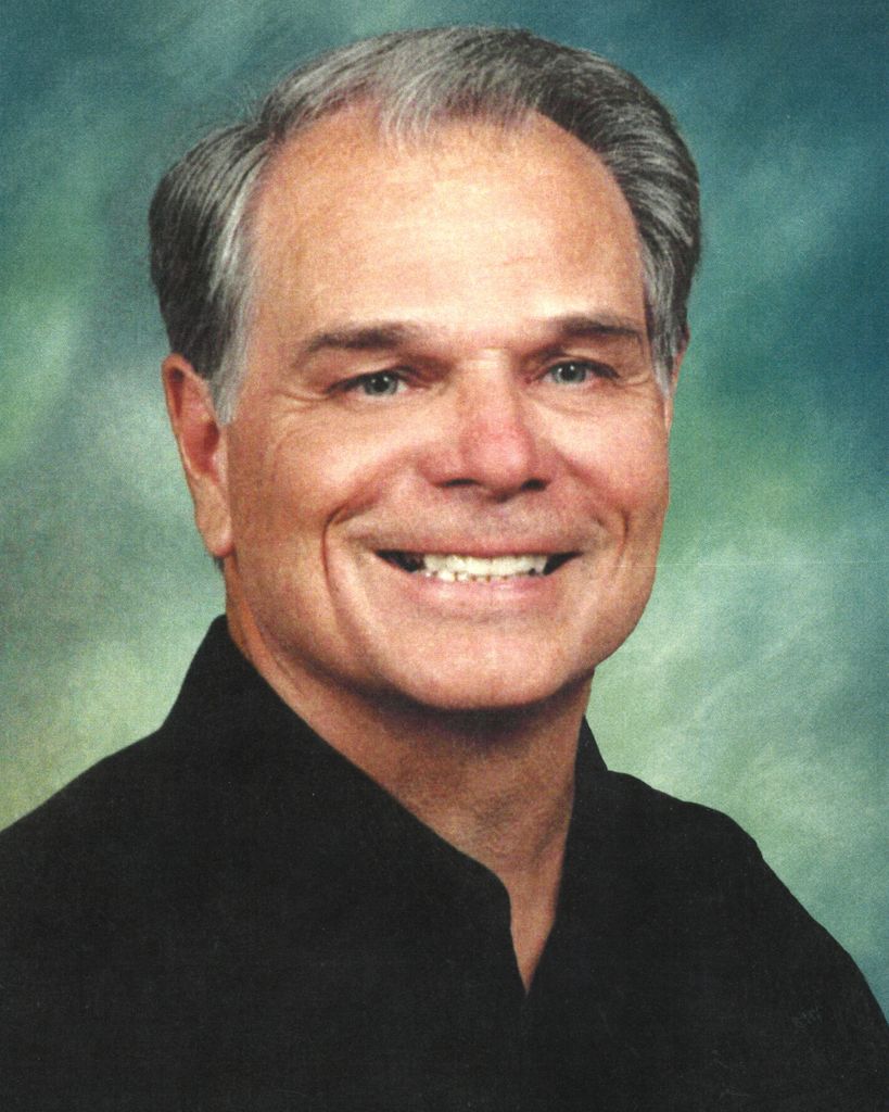 Christopher Lloyd Hope, Jr. Profile Photo