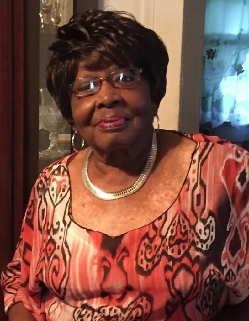 Lugenia "Aunt Lou" Long