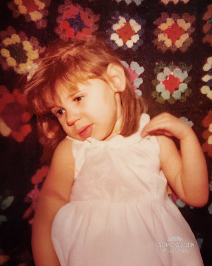 Nicole Leigh Charrier Profile Photo