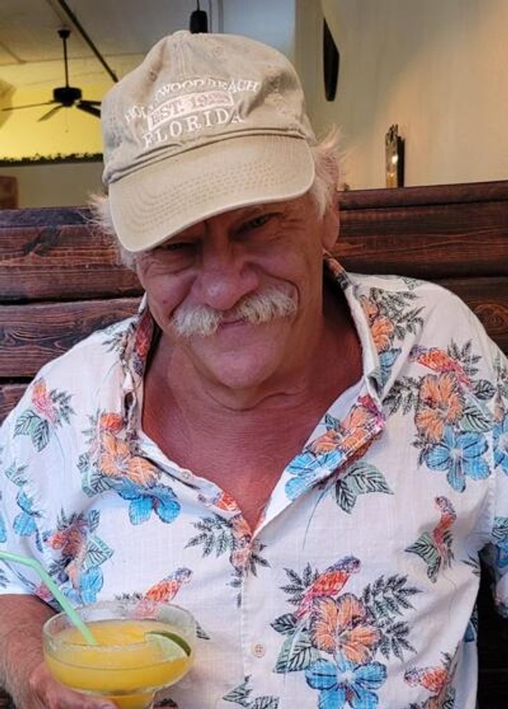 Edward L. "Ed" Roznowski Profile Photo