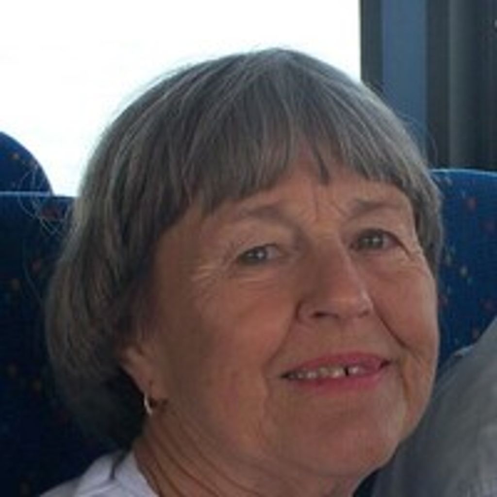 Christine Dillon