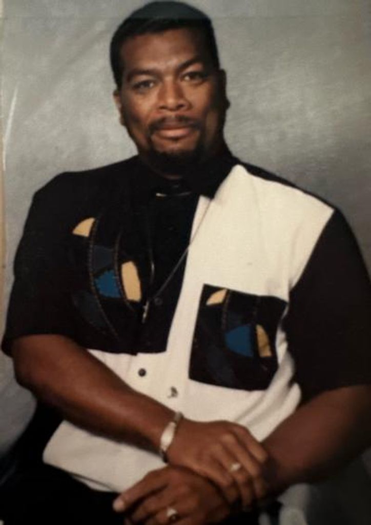 Roosevelt "Dick" Maxwell Profile Photo