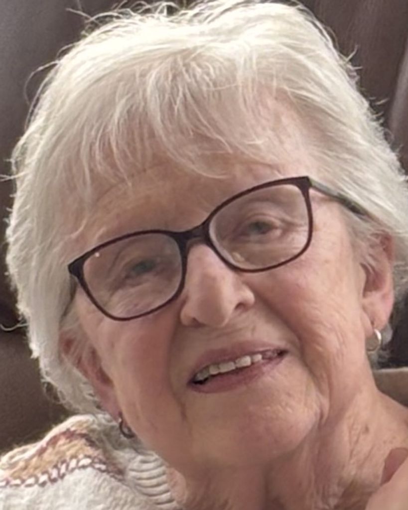 Elaine J. Liakas Profile Photo