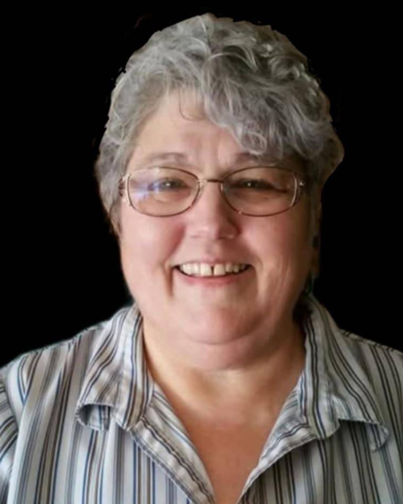 Christine Suzanne Leighton Profile Photo