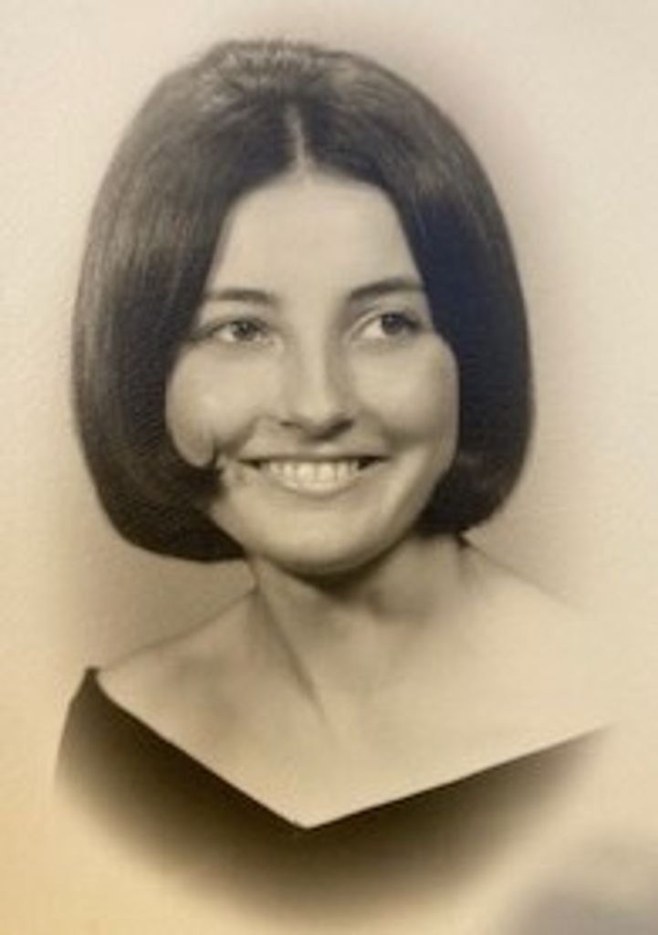 Janice Kay (Valentino)  Papp