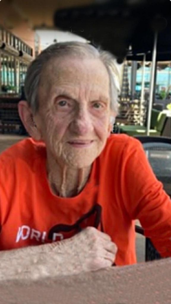 Willia Mae Hoffman Profile Photo