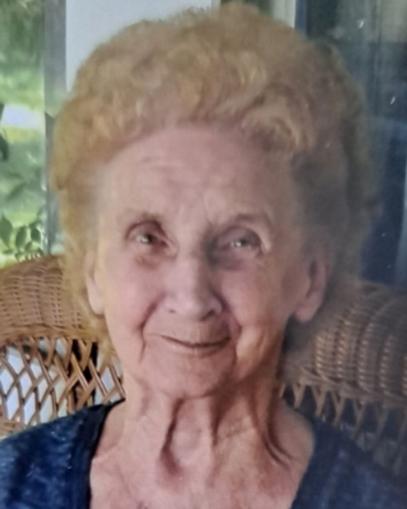 Bettilou Lazzaro Profile Photo