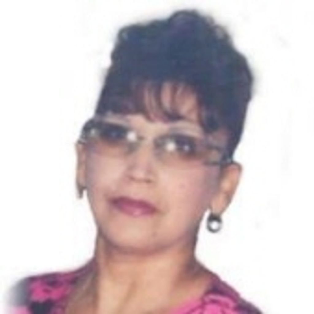 Gladys Lores