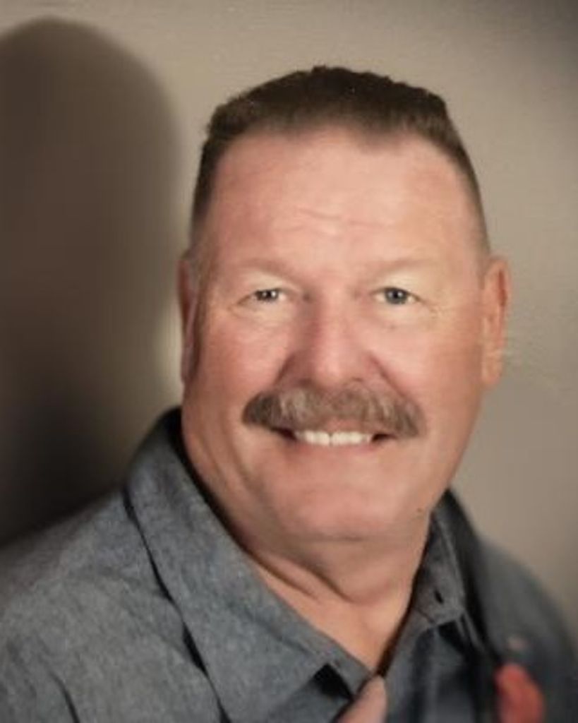 Steven Wade Wolford Profile Photo