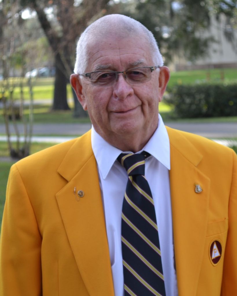 Dale William Holm