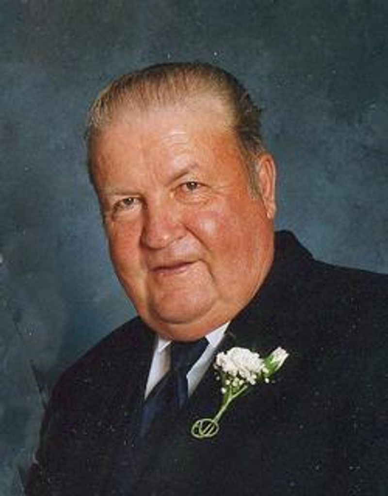 Louis Adkins