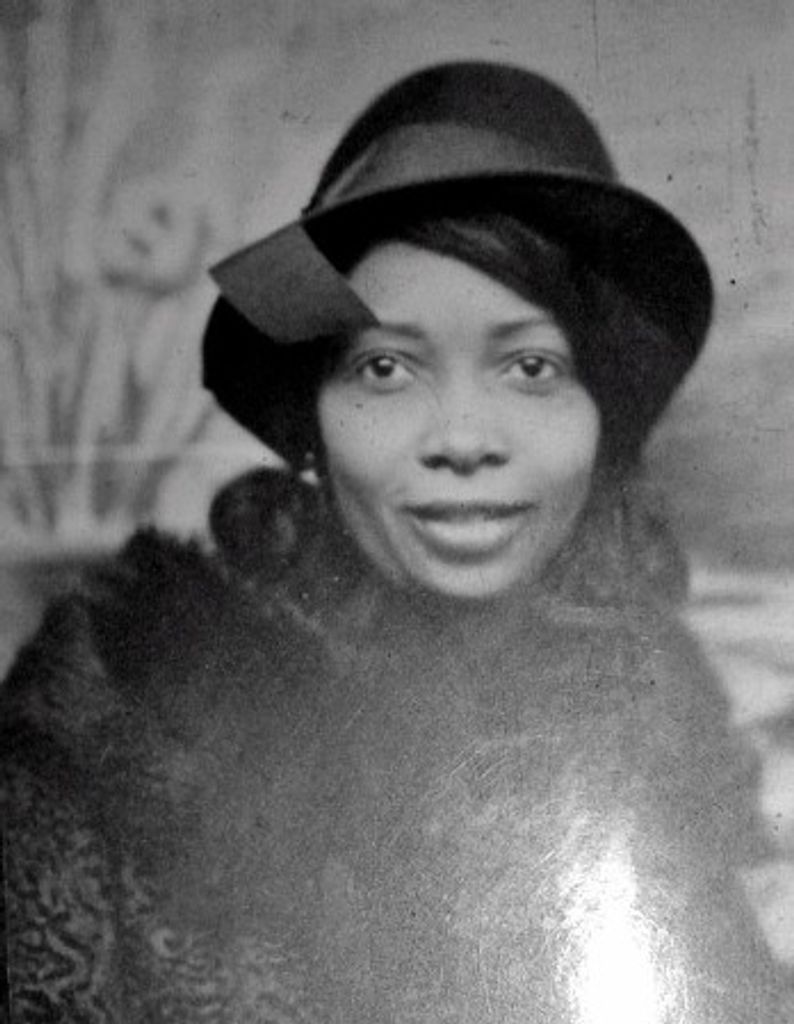 Nola Nancine Mitchell