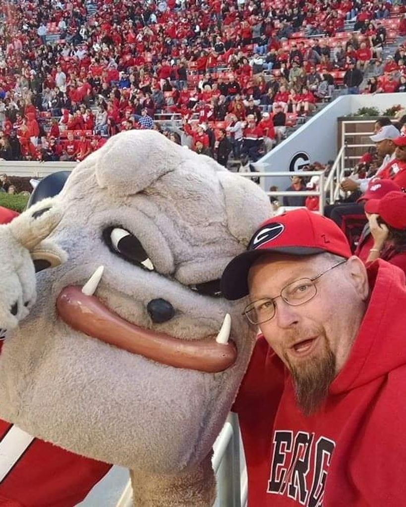 Eric Steed Hayes Profile Photo