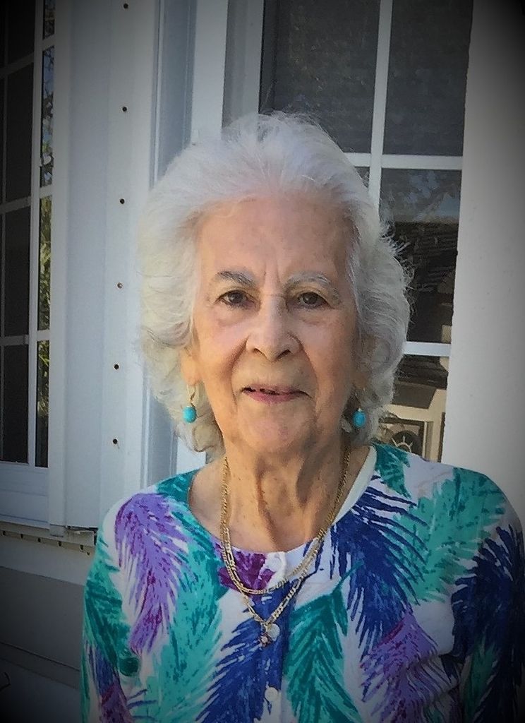 Mrs Carmen H Rotger Profile Photo