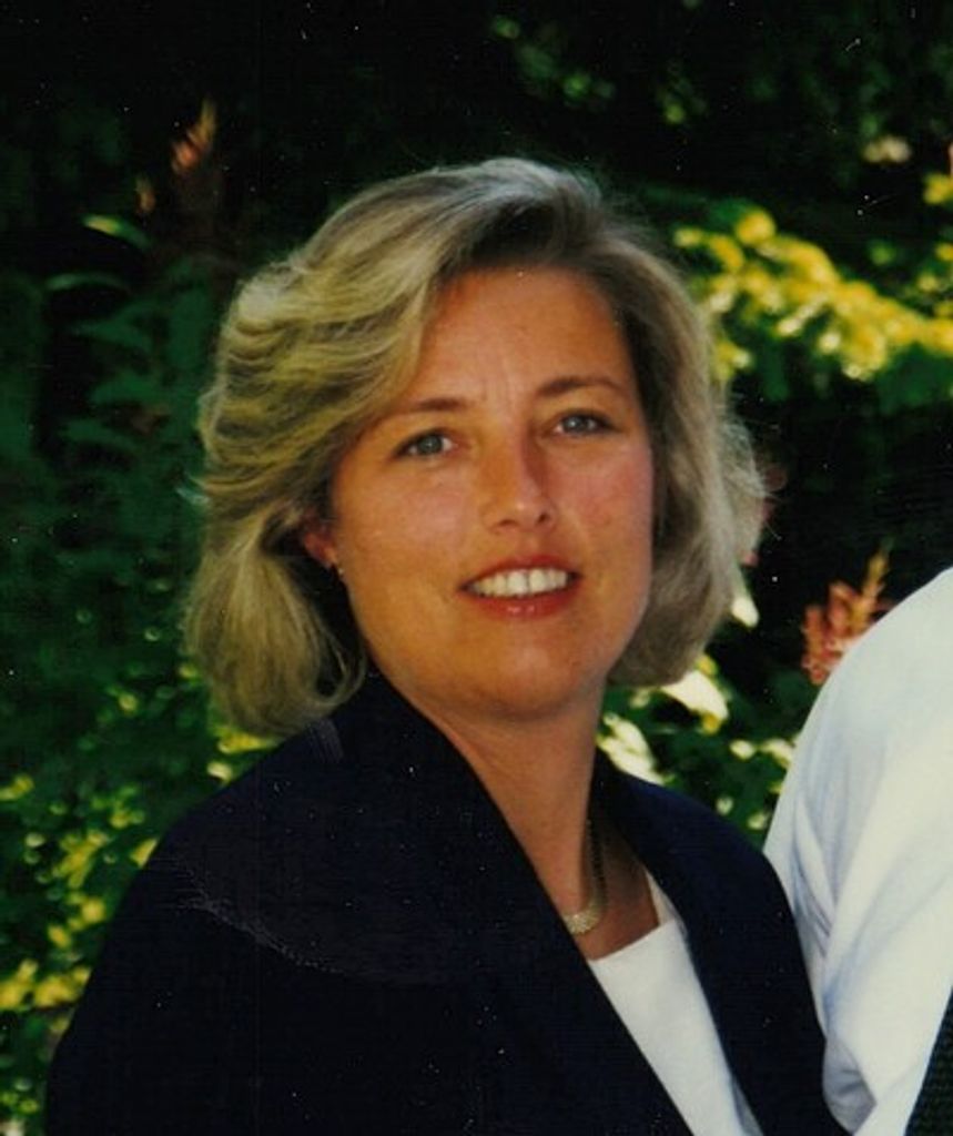 Lisa B. Vautaw Profile Photo